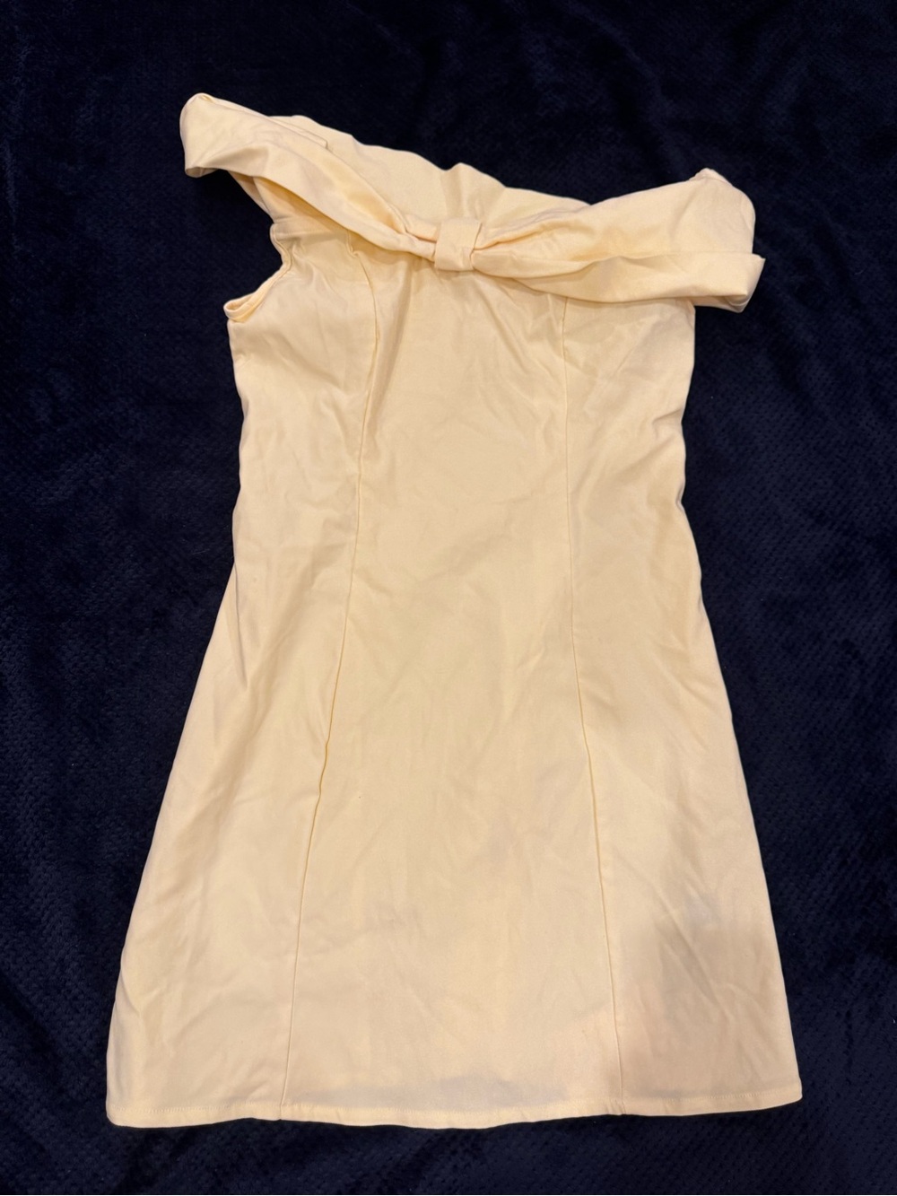 SHEIN Pale Yellow Off-Shoulder Mini Dress
